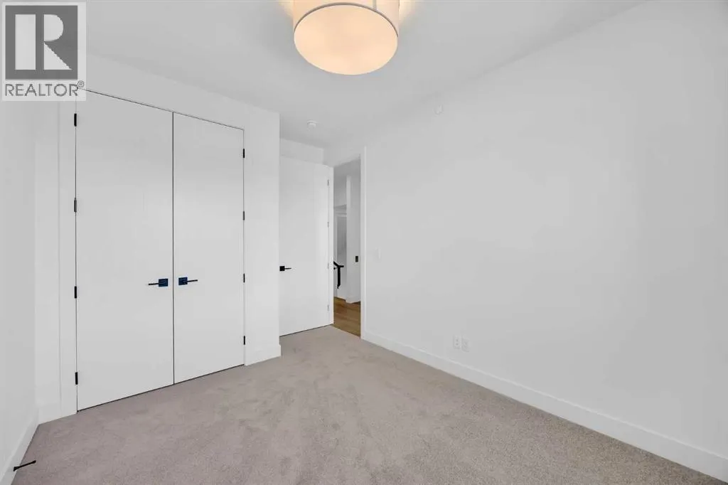 133 Greenwich Common NW