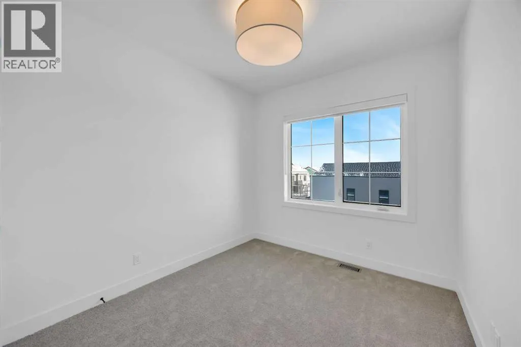 133 Greenwich Common NW