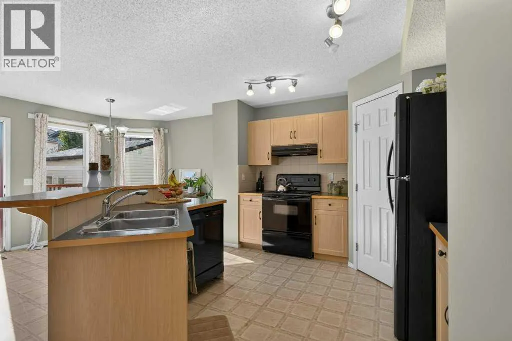 11 Cimarron Meadows