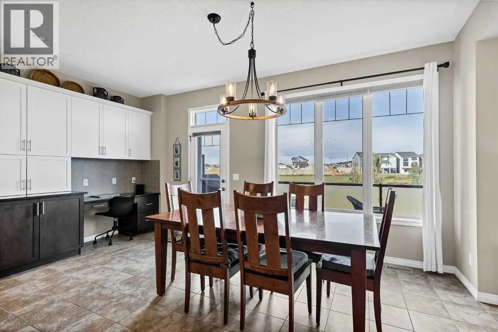 202 Windridge Road SW