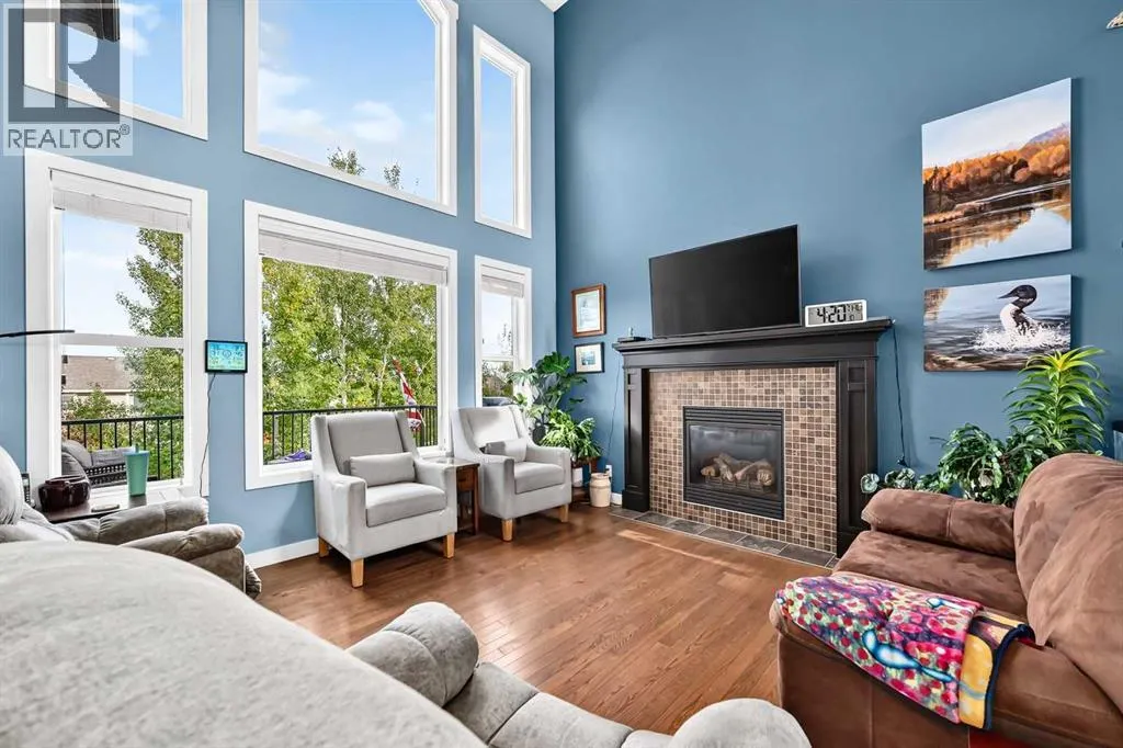 14 Westmount Way