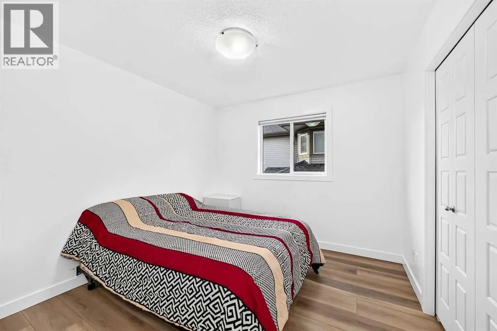 14 Westmount Way