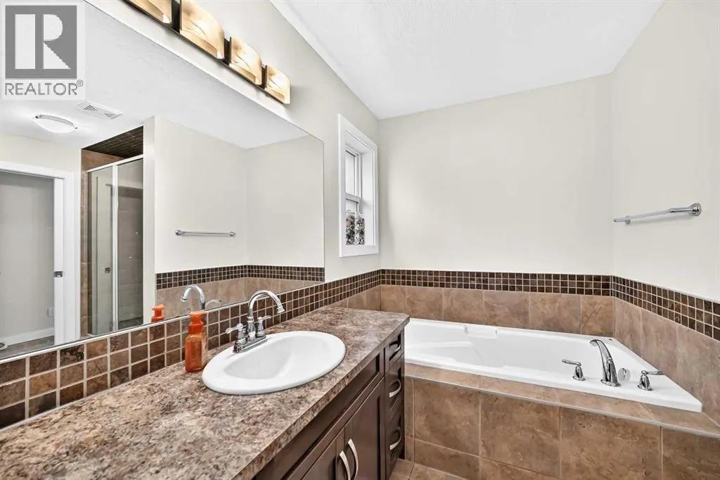 14 Westmount Way
