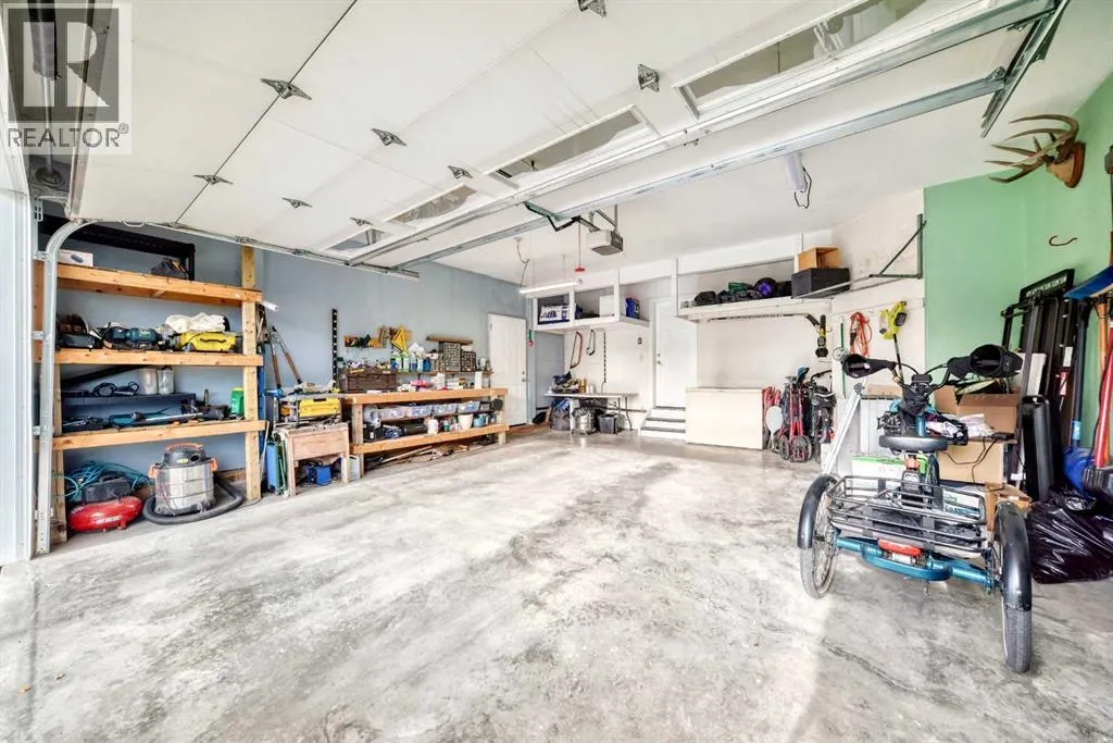14 Westmount Way