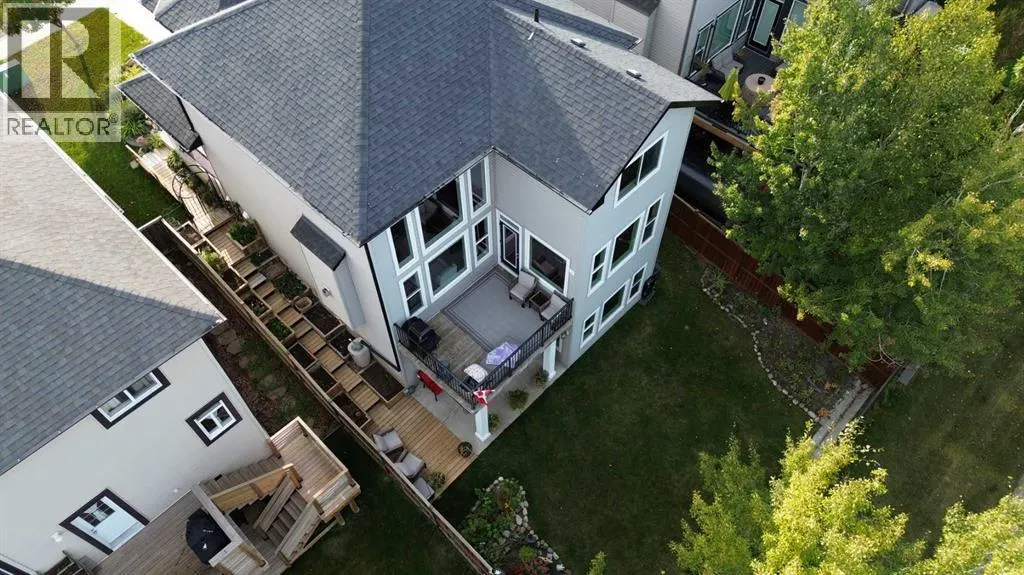 14 Westmount Way