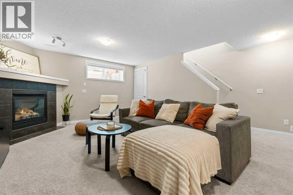 38 Auburn Bay Gardens SE