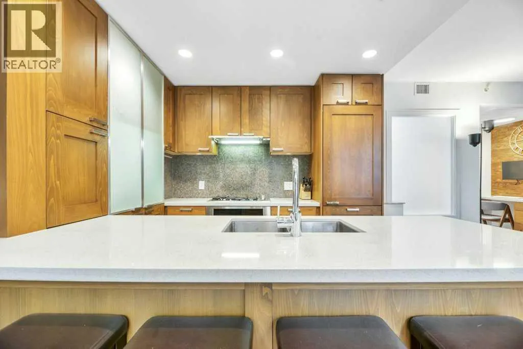 220, 222 Riverfront Avenue SW