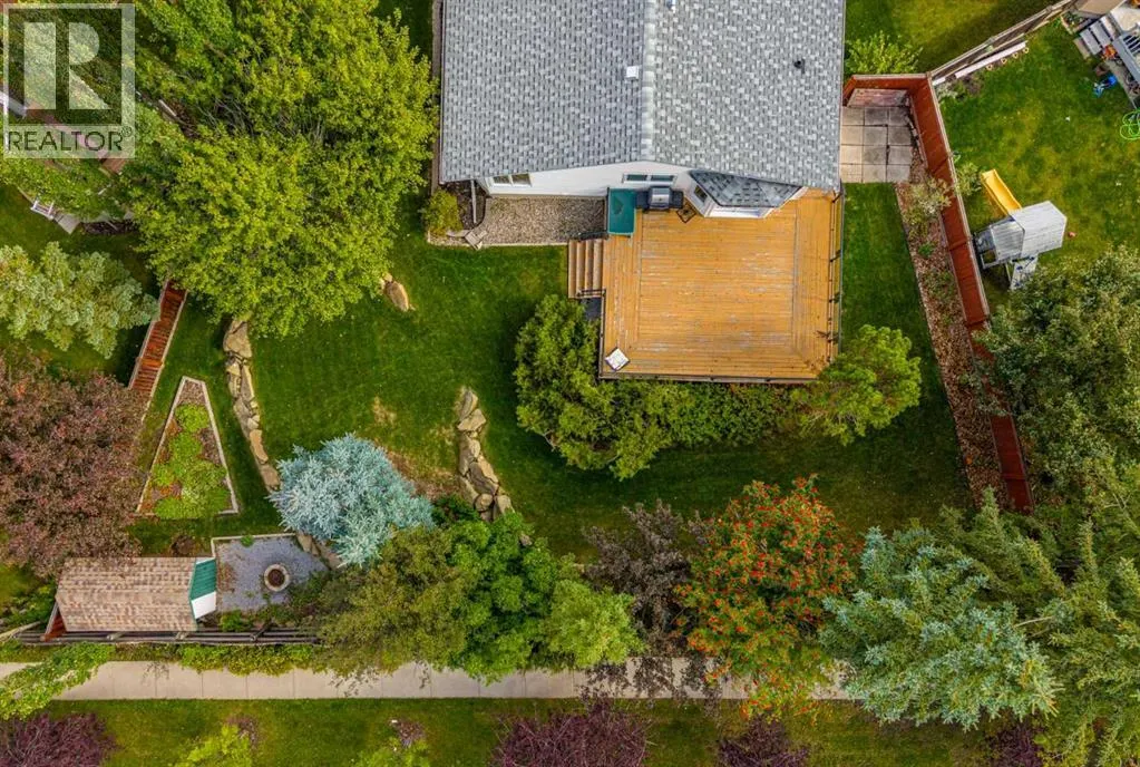 236 Edgebrook Gardens NW