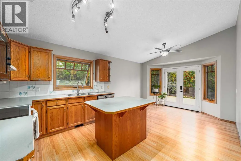 236 Edgebrook Gardens NW