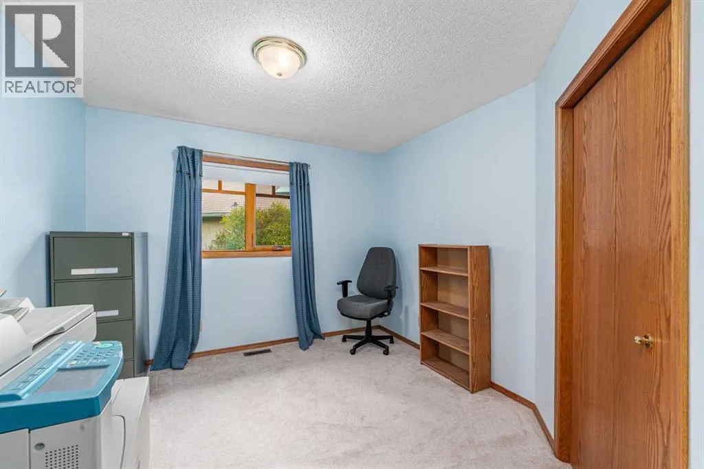 236 Edgebrook Gardens NW
