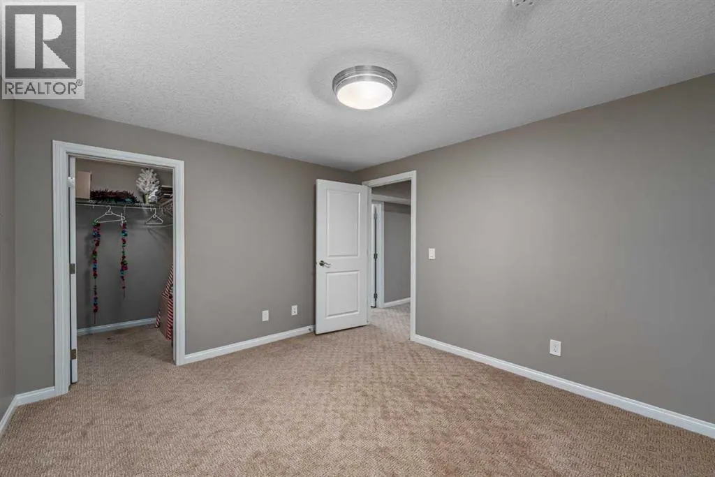 236 Edgebrook Gardens NW