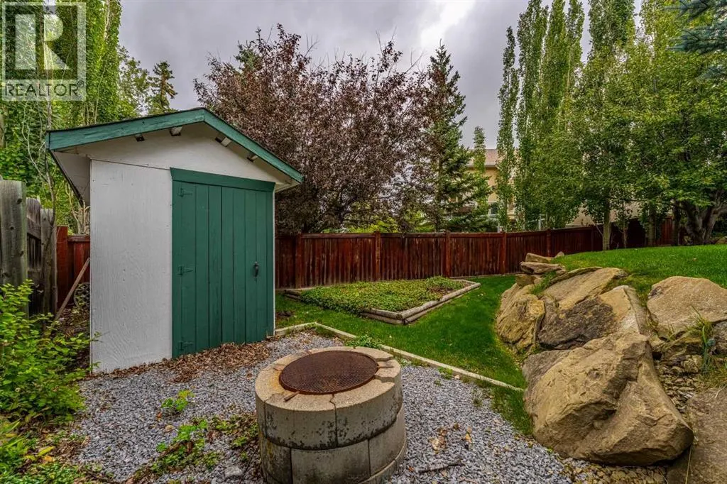 236 Edgebrook Gardens NW