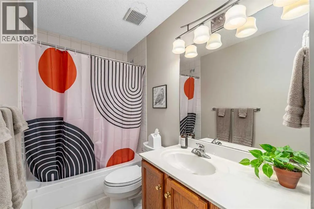236 Edgebrook Gardens NW