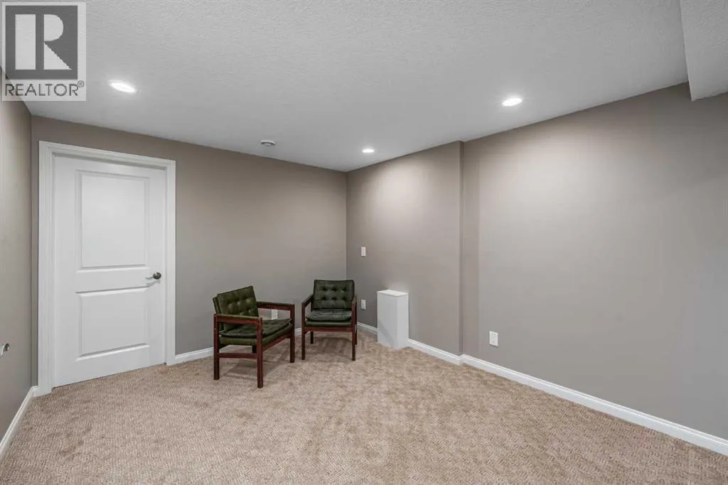 236 Edgebrook Gardens NW