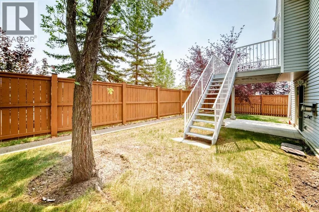 157 Hawkstone Manor NW