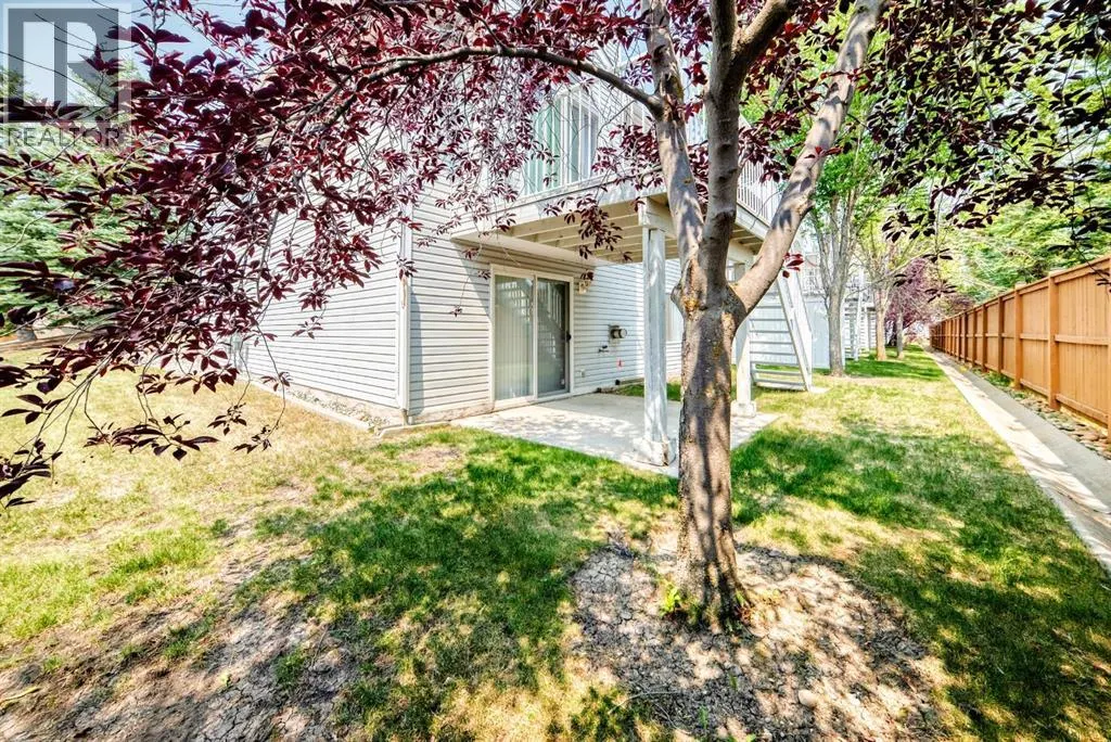 157 Hawkstone Manor NW