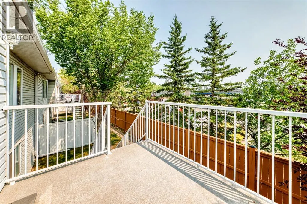 157 Hawkstone Manor NW