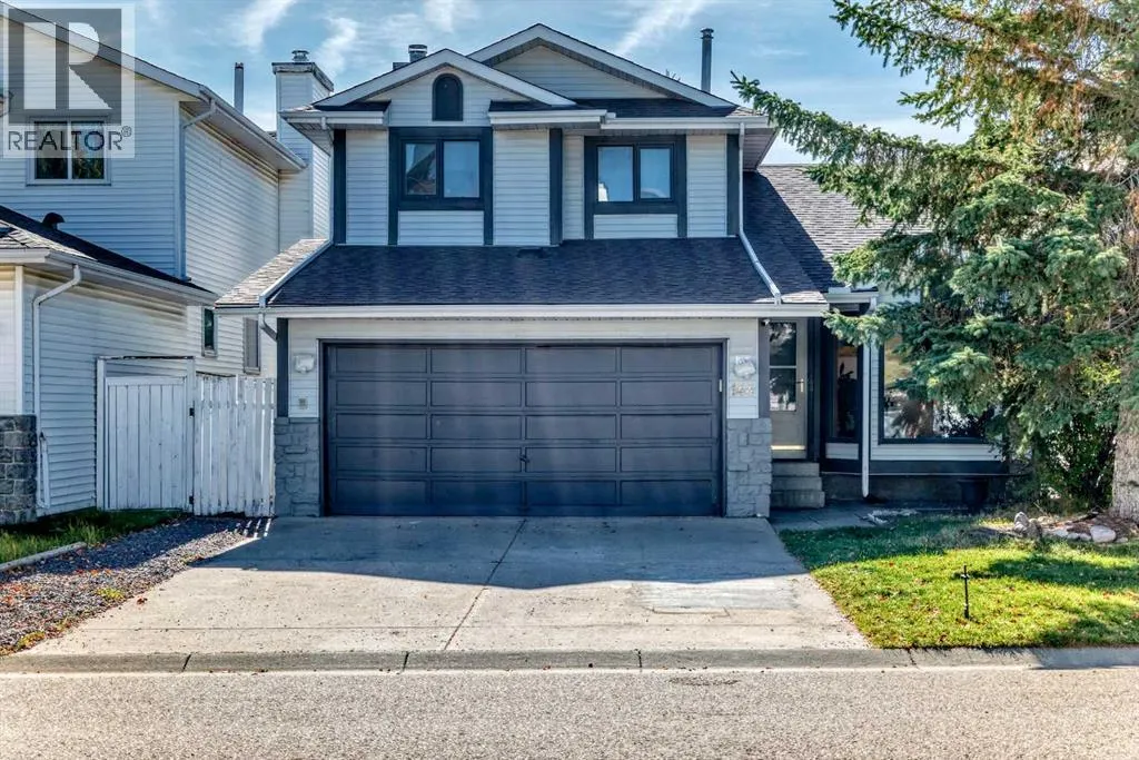 144 Hawkdale Close NW