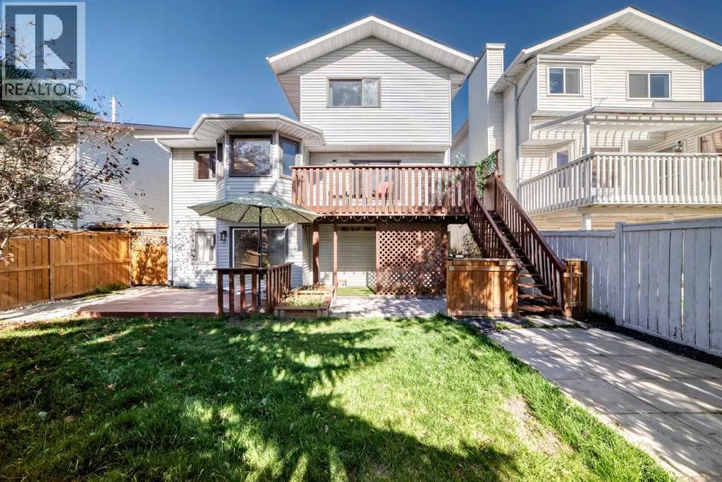 144 Hawkdale Close NW