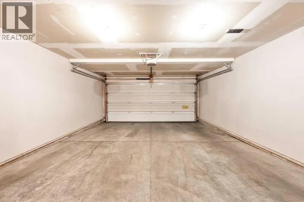 205 Toscana Gardens NW