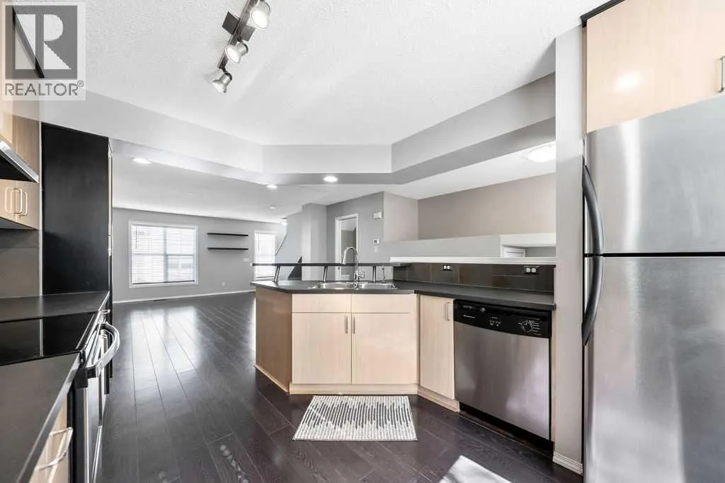 205 Toscana Gardens NW