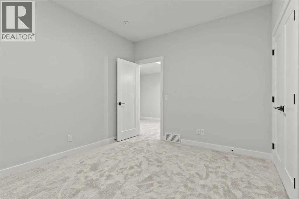 259 Kinniburgh Loop