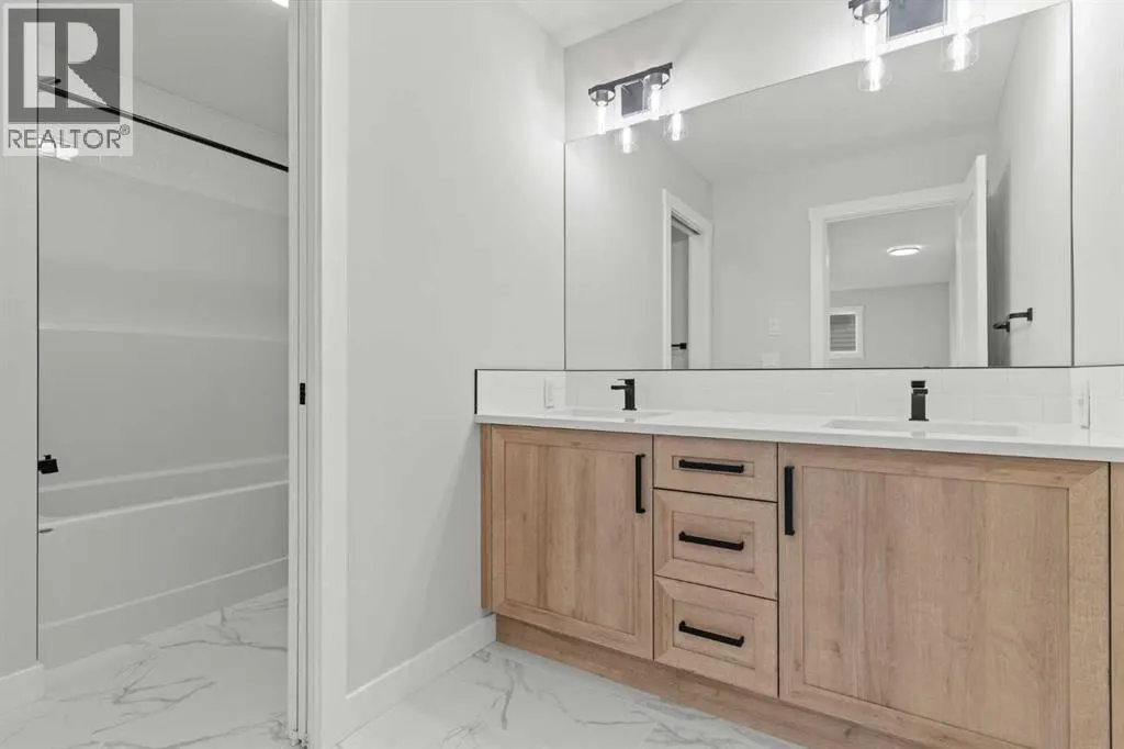 259 Kinniburgh Loop