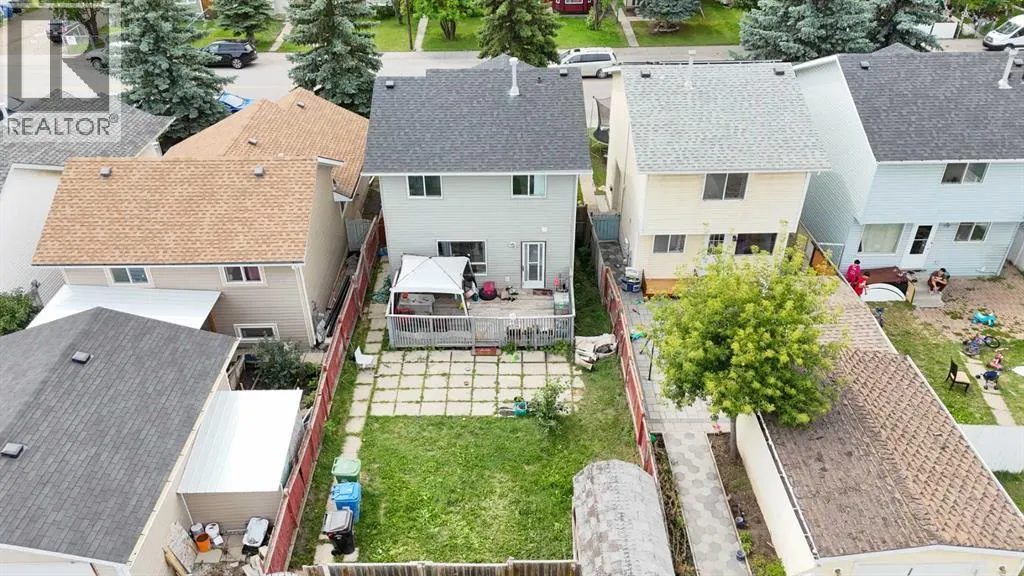 136 Martindale Drive NE