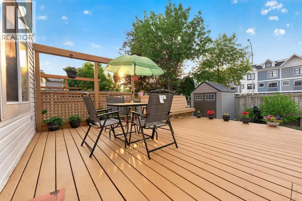 137 Douglas Glen Manor SE