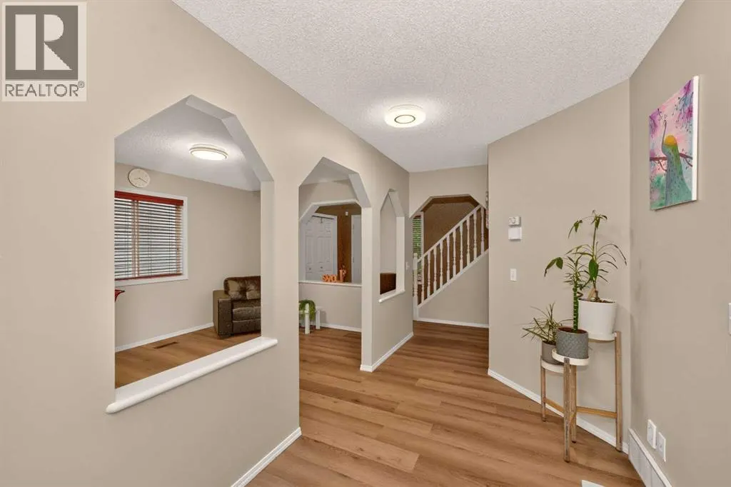 137 Douglas Glen Manor SE