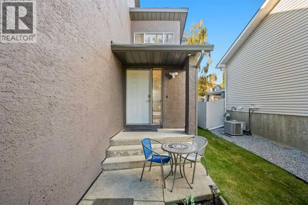25 Sheep River Drive