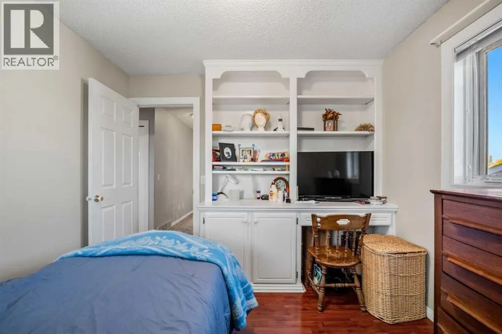 25 Sheep River Drive