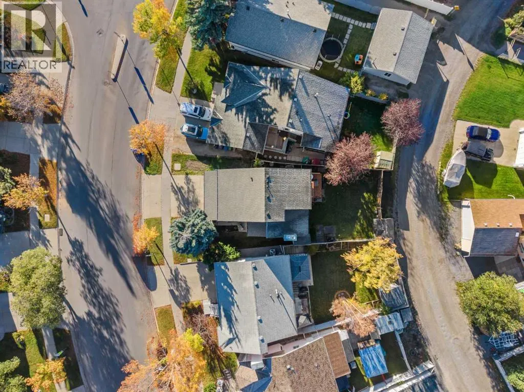 25 Sheep River Drive
