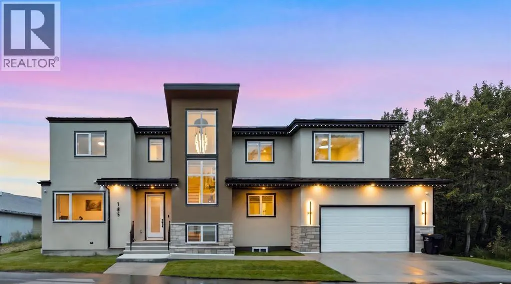 105 Rockhaven Green NW
