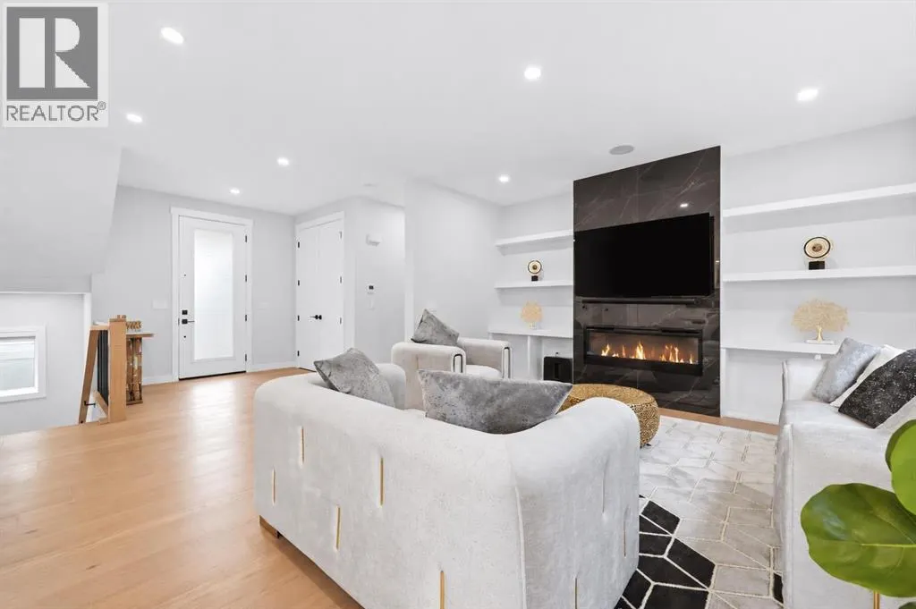 105 Rockhaven Green NW