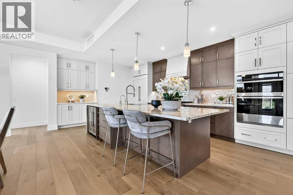 202, 140 Marina Cove SE
