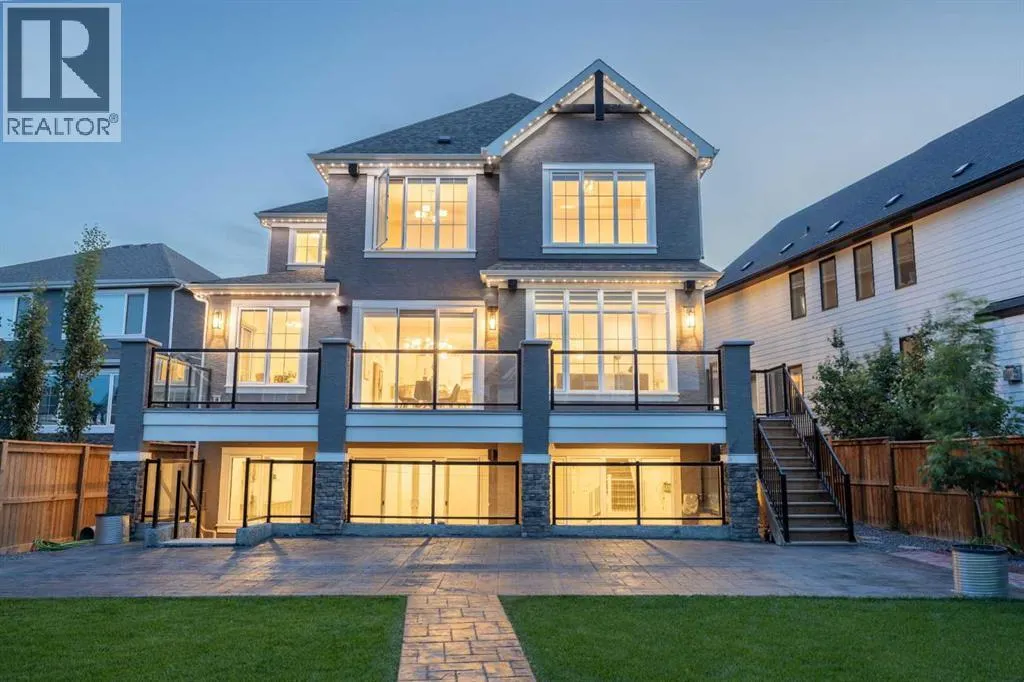 351 Marina Landing SE
