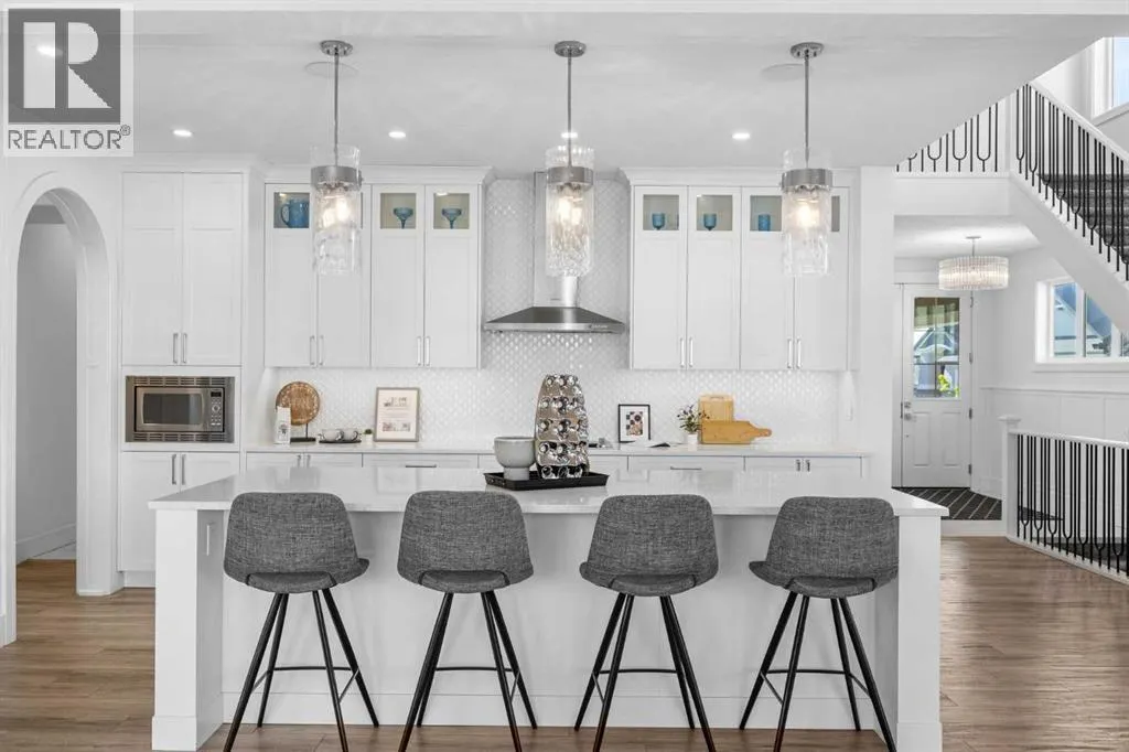 351 Marina Landing SE