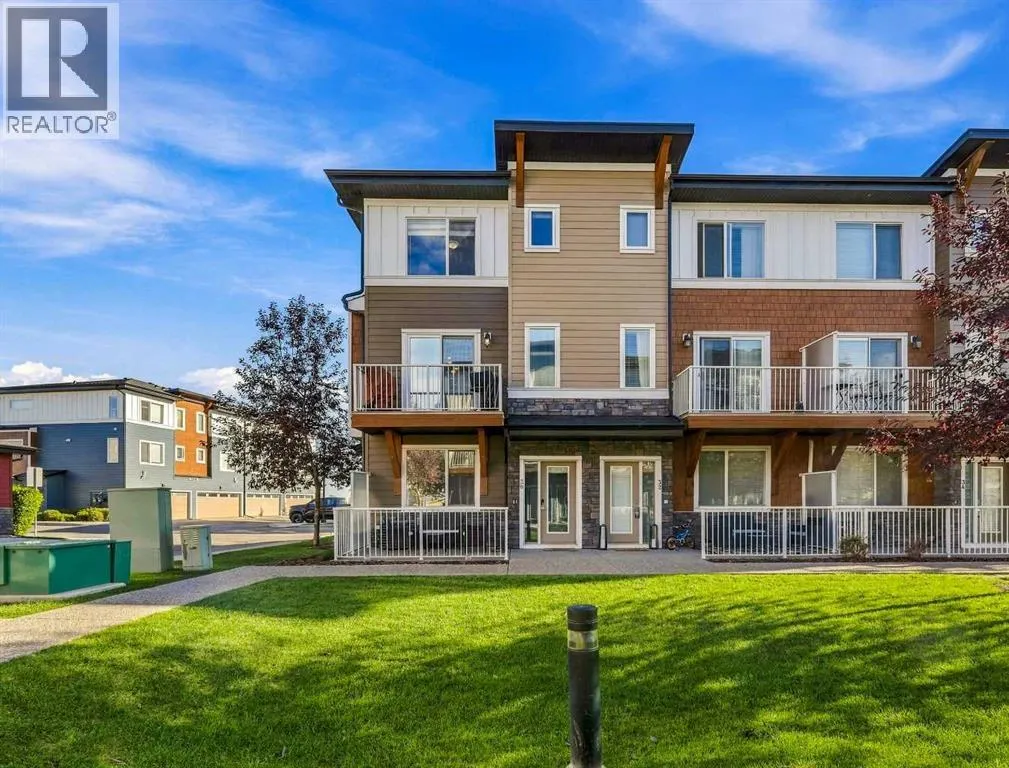 30, 111 Rainbow Falls Gate