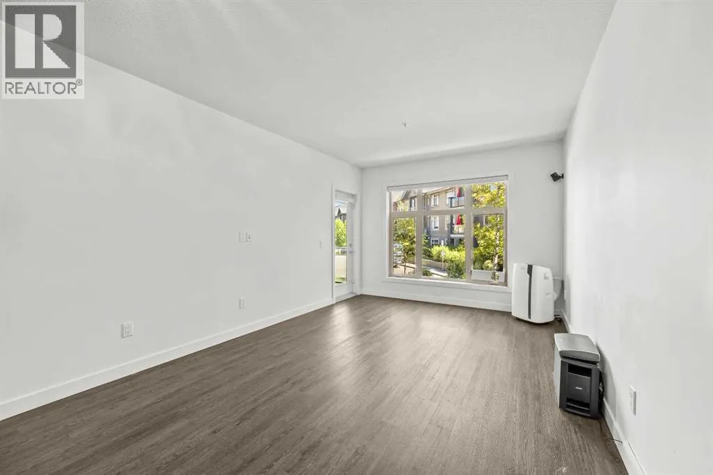 103, 25 Aspenmont Heights SW