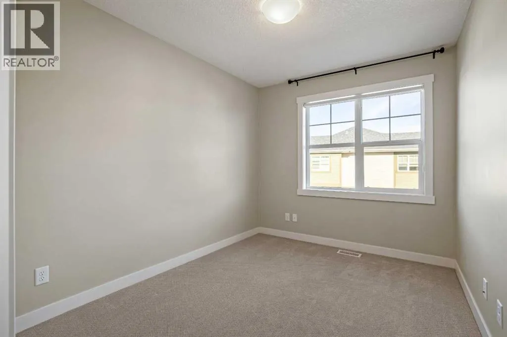 1014 Mckenzie Towne Villas SE