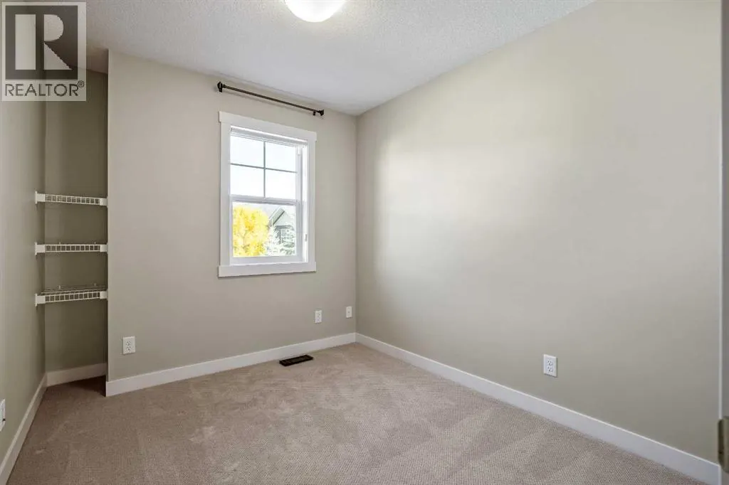 1014 Mckenzie Towne Villas SE