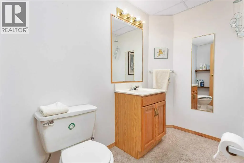 123 Riverview Circle