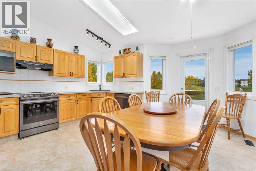 123 Riverview Circle