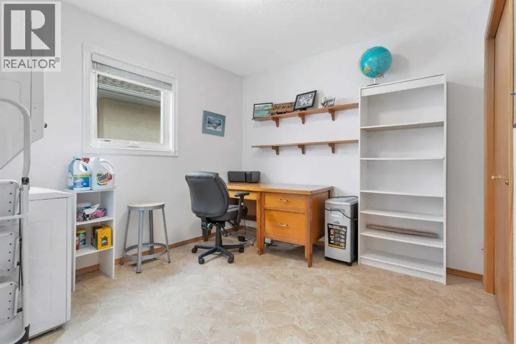 123 Riverview Circle