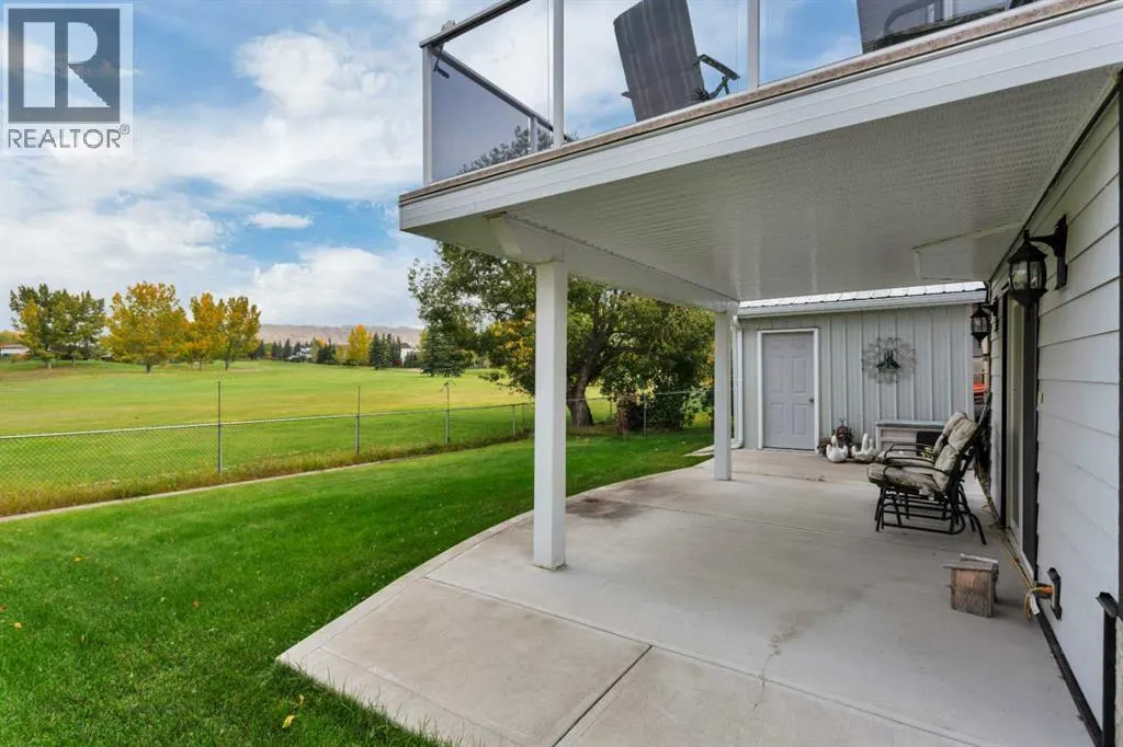 123 Riverview Circle