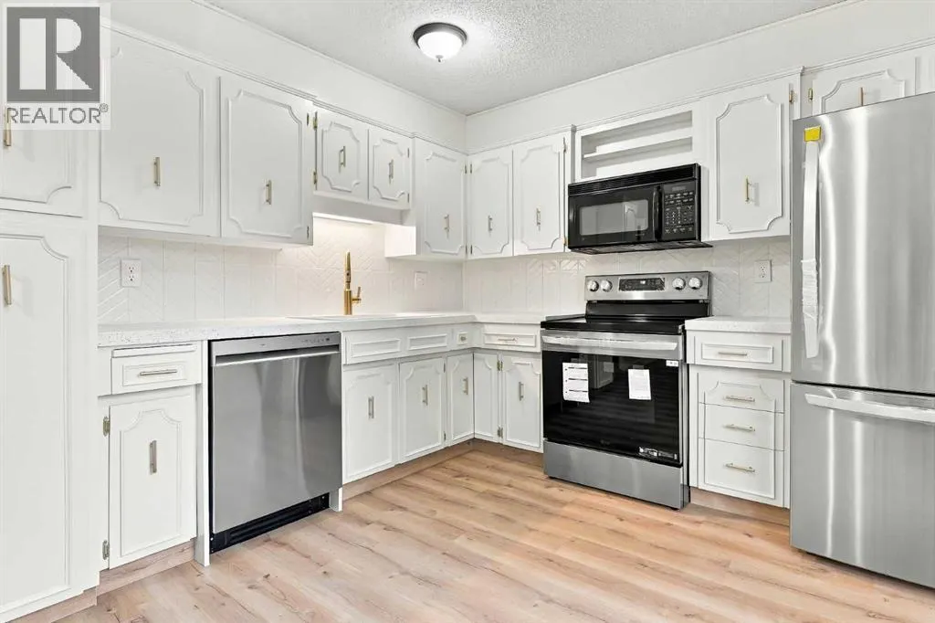 18, 9908 Bonaventure Drive SE