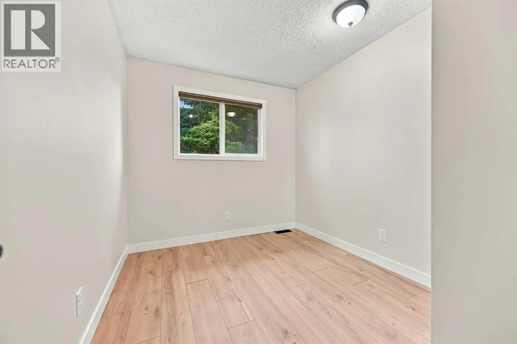 18, 9908 Bonaventure Drive SE