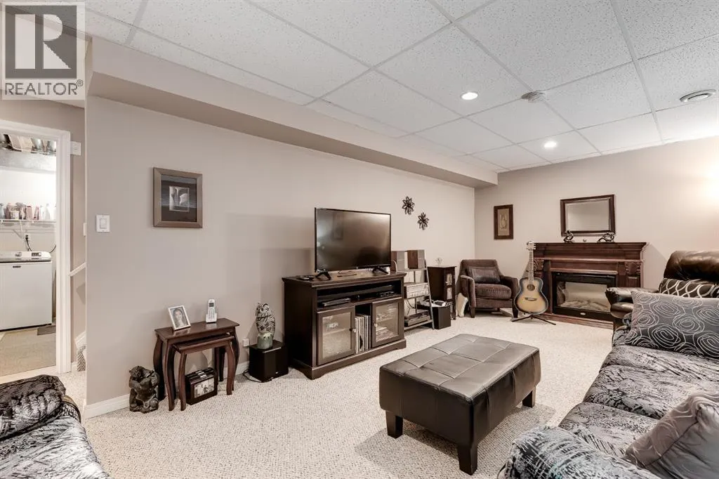 135 Springs Crescent