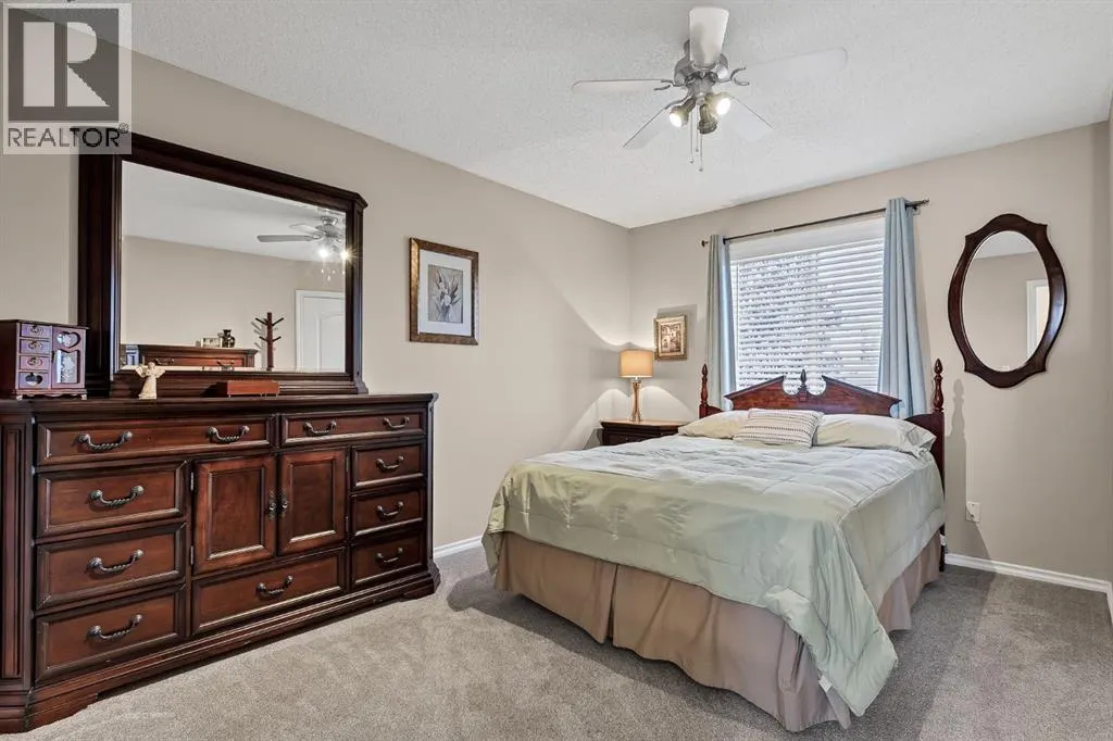 135 Springs Crescent